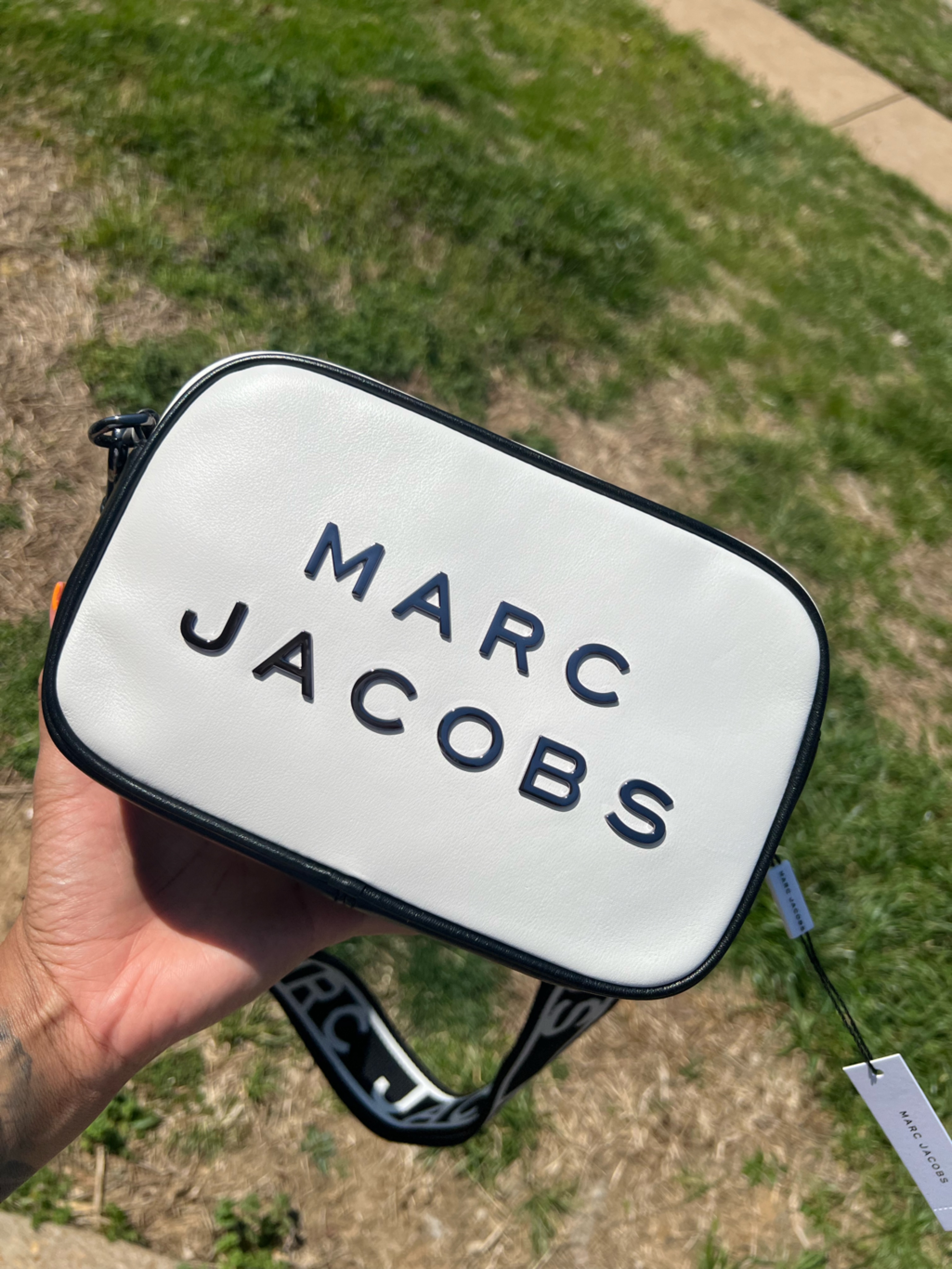 Marc Jacobs White Leather Belt Bag With Black Trim